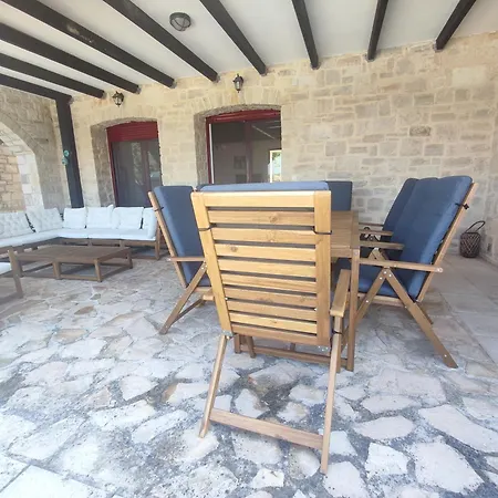 Villa Aarum - Your Idyllic Retreat In Crete ! Asterion