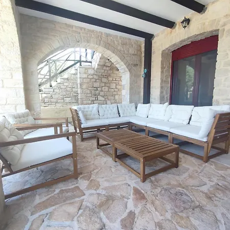 Aarum - Your Idyllic Retreat In Crete ! *